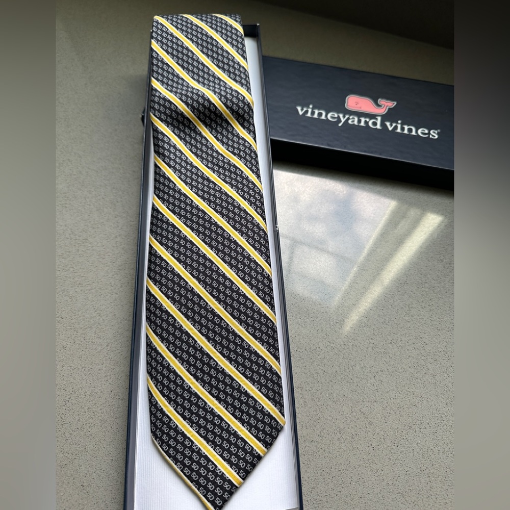 Vineyard Vines 50 Tie